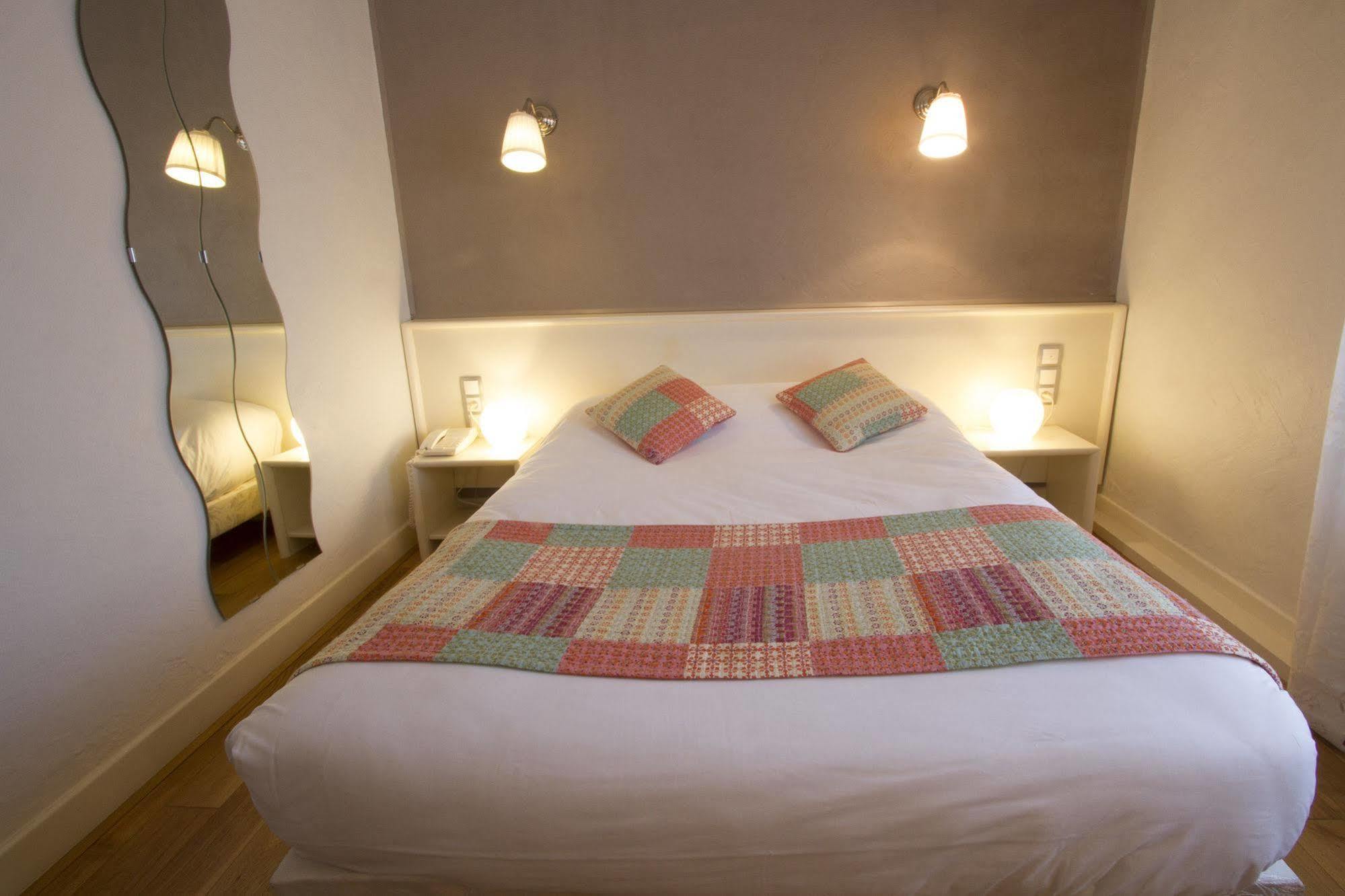 Brit - Le Grand Hotel 3*